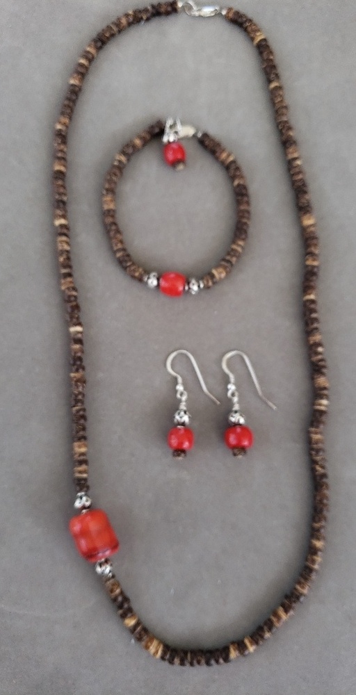 Coco And Red Coral Necklace Set